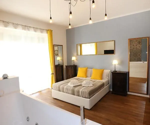 Unique Luxury And Rooms